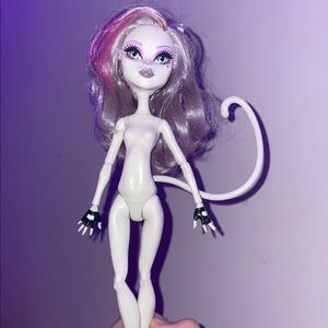 Two monster high dolls